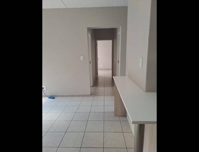3 BEDROOM PROPERTY TO RENT IN BIRCH ACRES